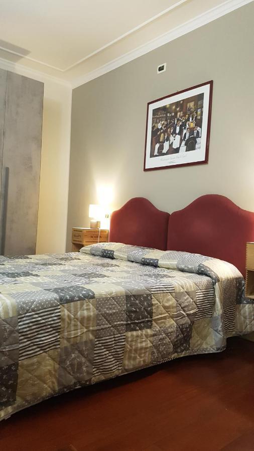 Ristorante Albergo Corona Novi Ligure Eksteriør bilde